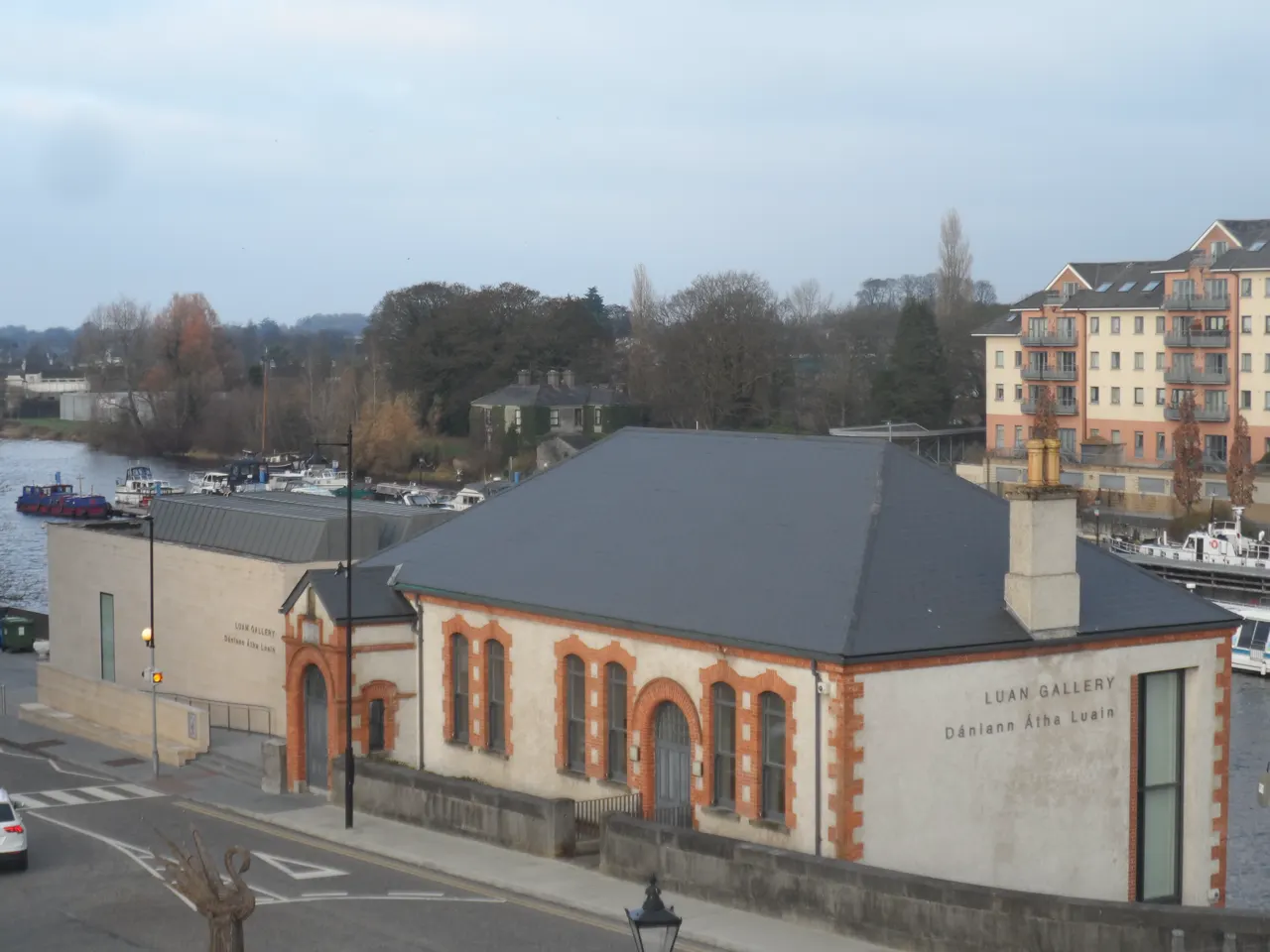 Luan Gallery — Athlone