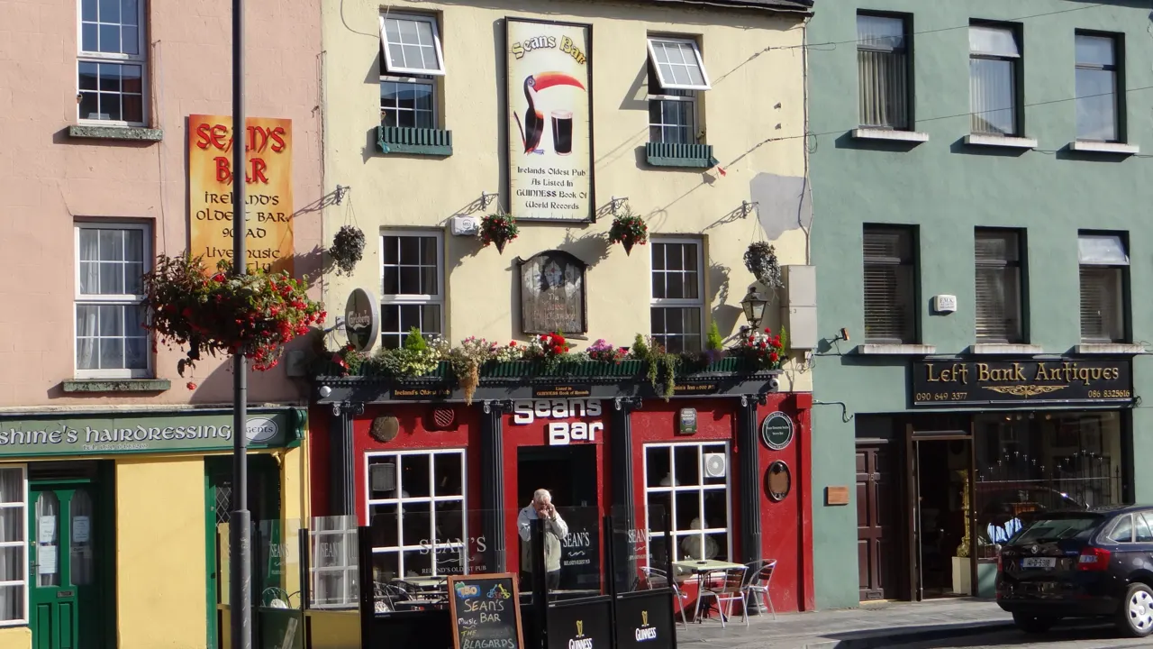 Sean's Bar — Athlone