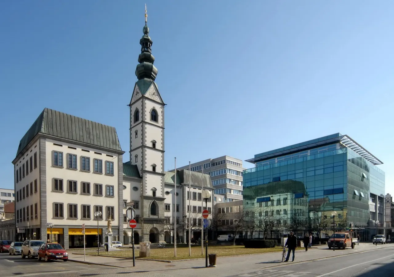Klagenfurt Cathedral (Dom St. Peter und Paul) — Klagenfurt