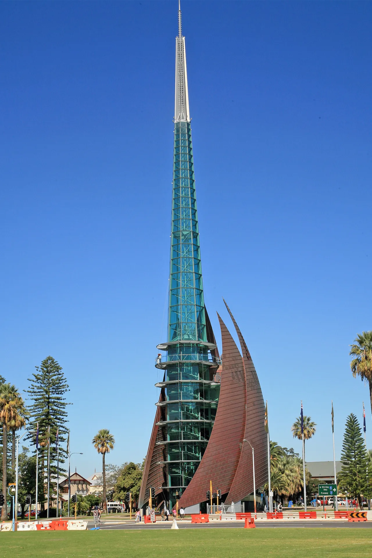 Der Glockenturm (Swan Bells) — Perth
