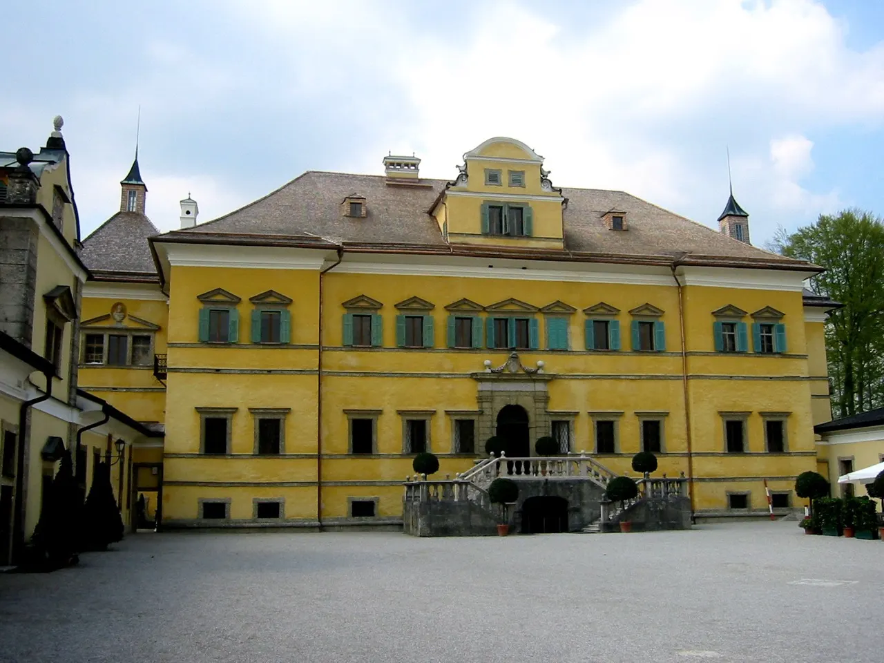 Hellbrunn Palace & Trick Fountains — Salzburg