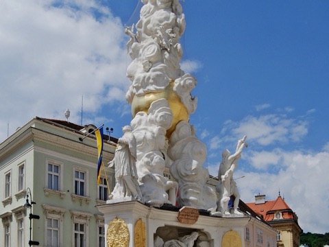 Hauptplatz & Trinity Column — Baden