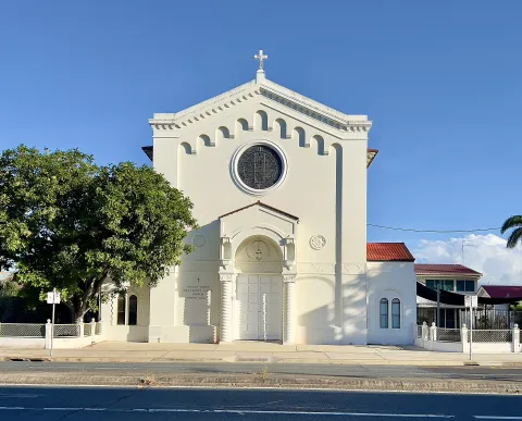 Holy Trinity Church — Mackay