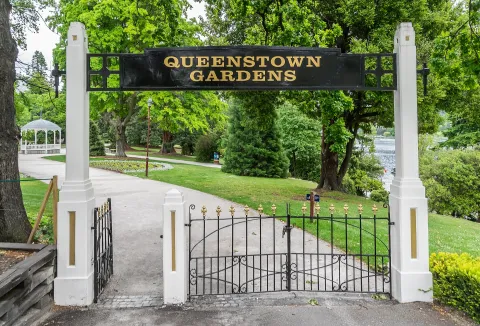 Queenstown Gardens — Queenstown