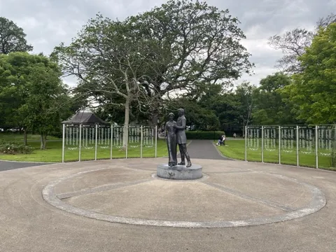 Parc de Tralee et jardin de roses — Tralee
