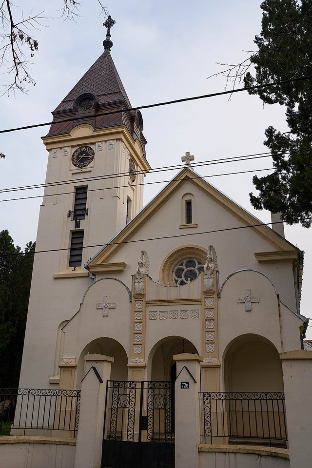 Crkva Svete Ane — Pančevo