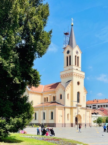 Katedrala Svetog Ivana Nepomuka — Zrenjanin
