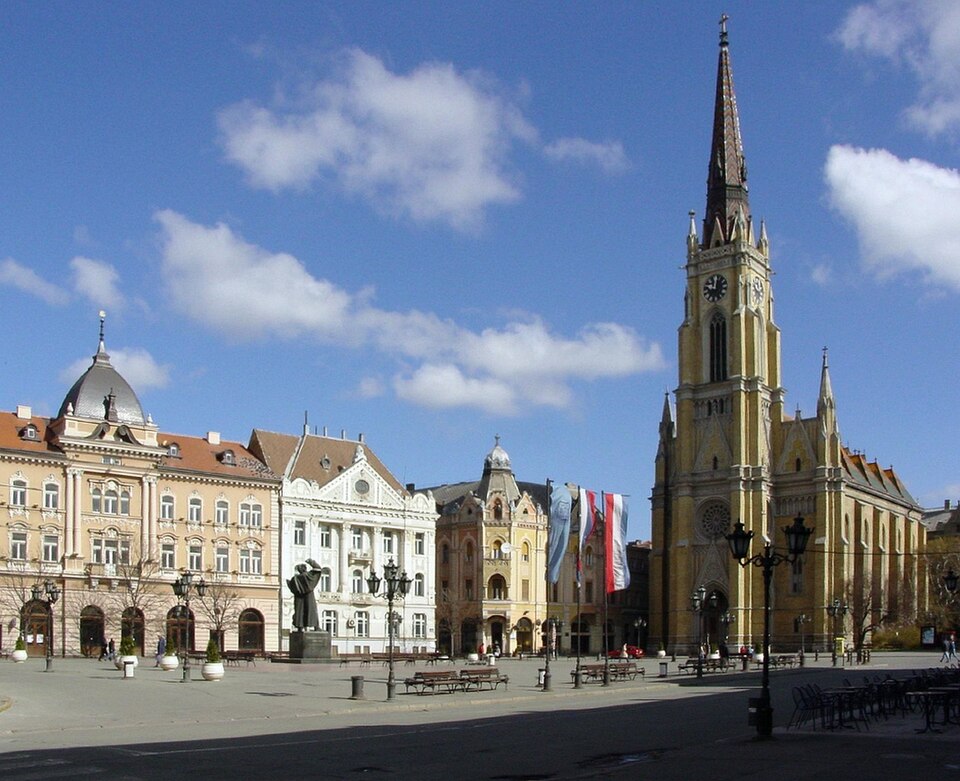 Плоштад на слободата — Novi Sad