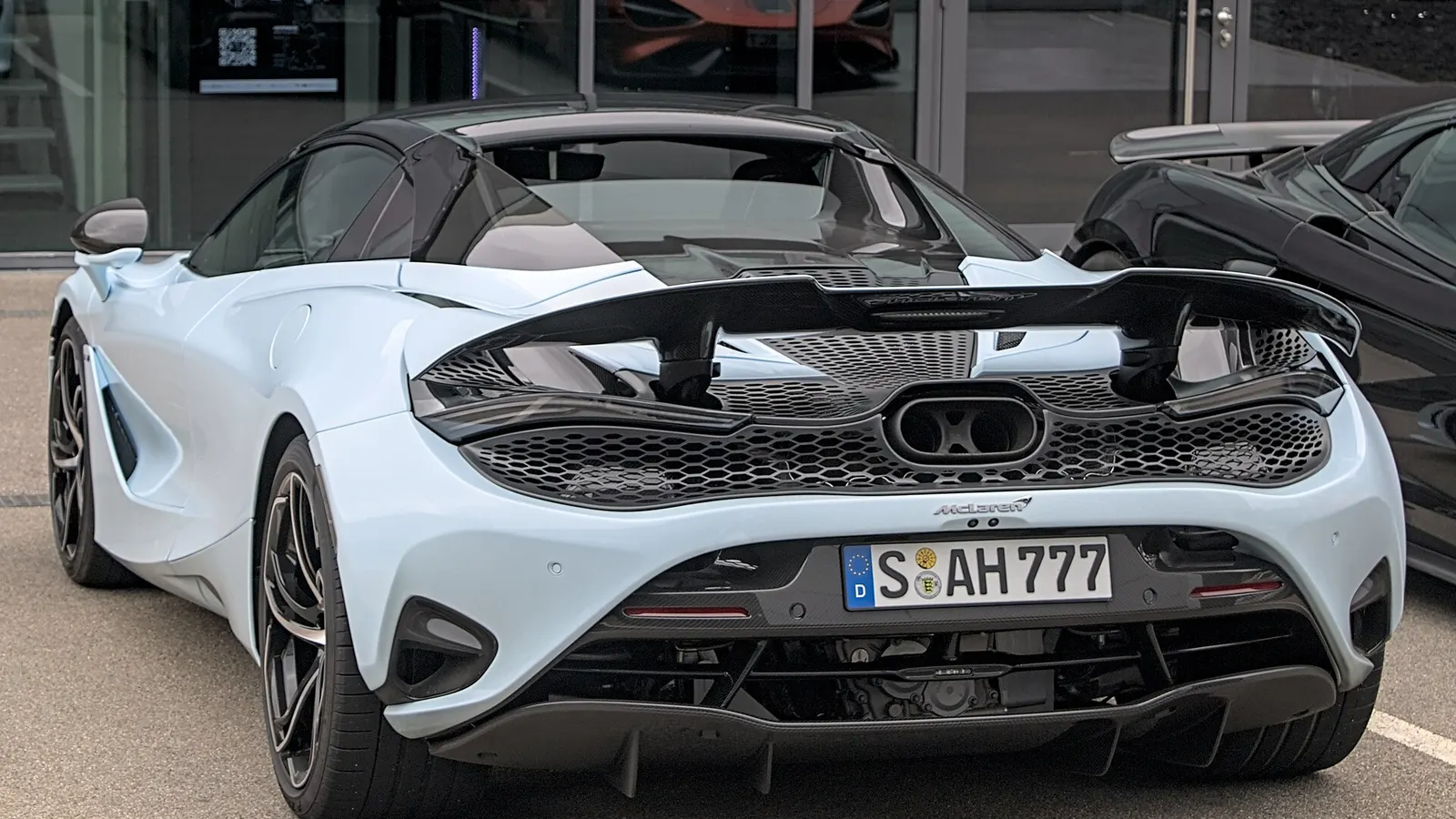 McLaren vraća ručni menjač posle 34 godine