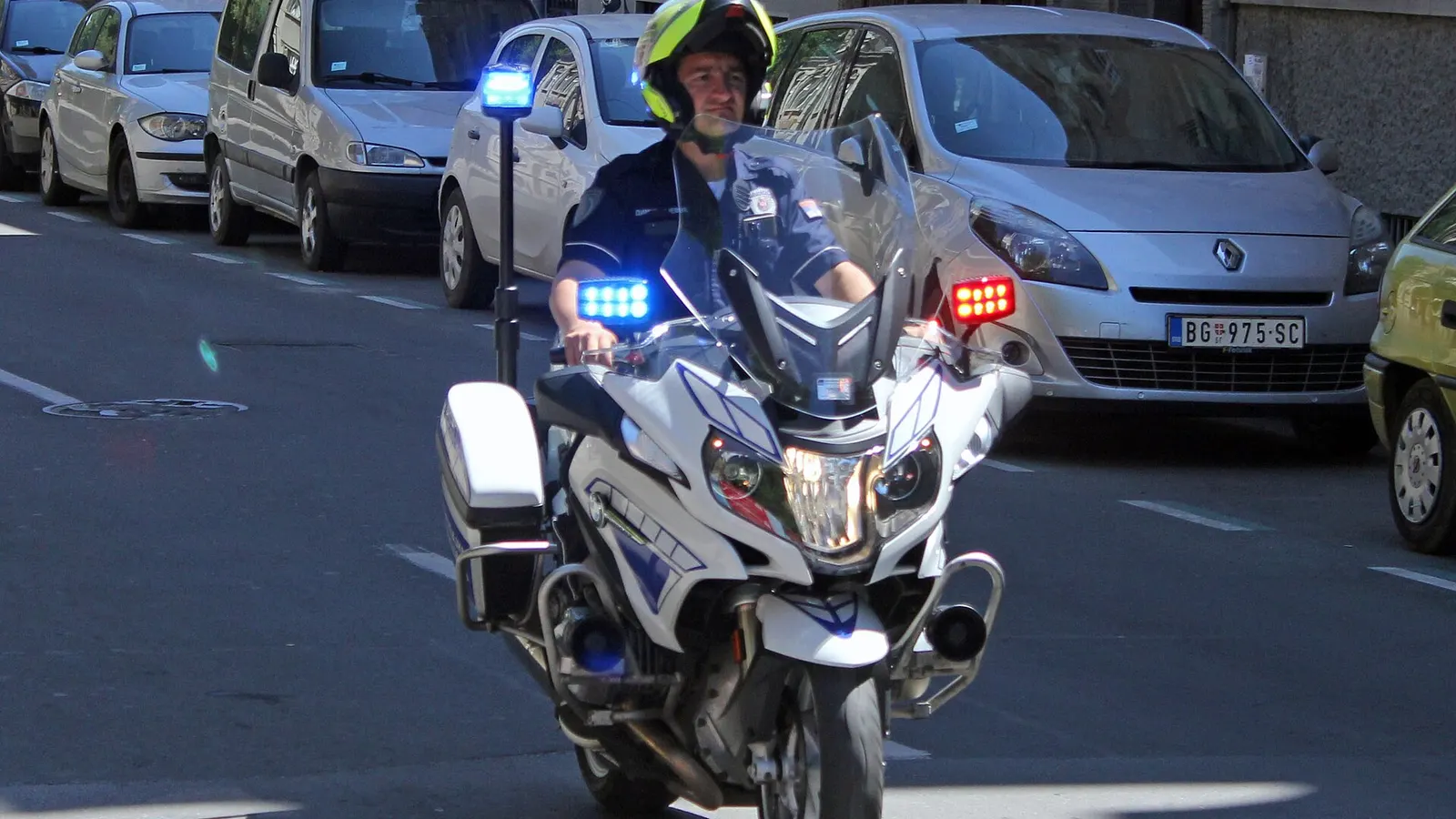 Saobraćajna policija u Srbiji dobija nove uređaje za kontrolu i naplatu kazni