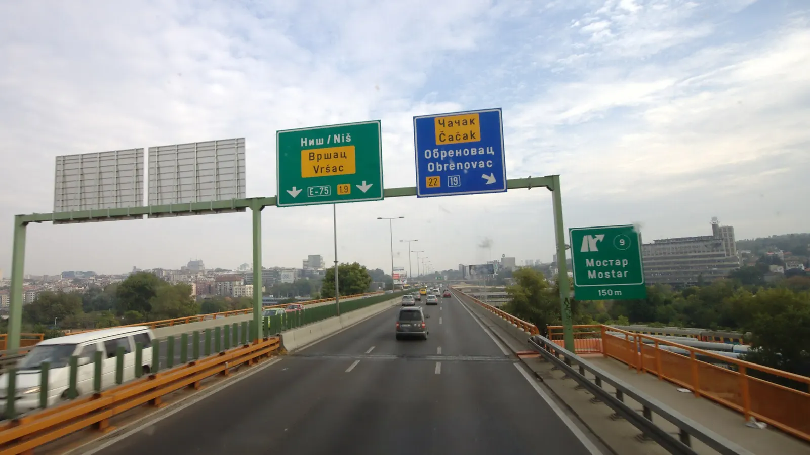 Beograd: pojačana kontrola teretnjaka preko 12 tona na Pančevačkom mostu